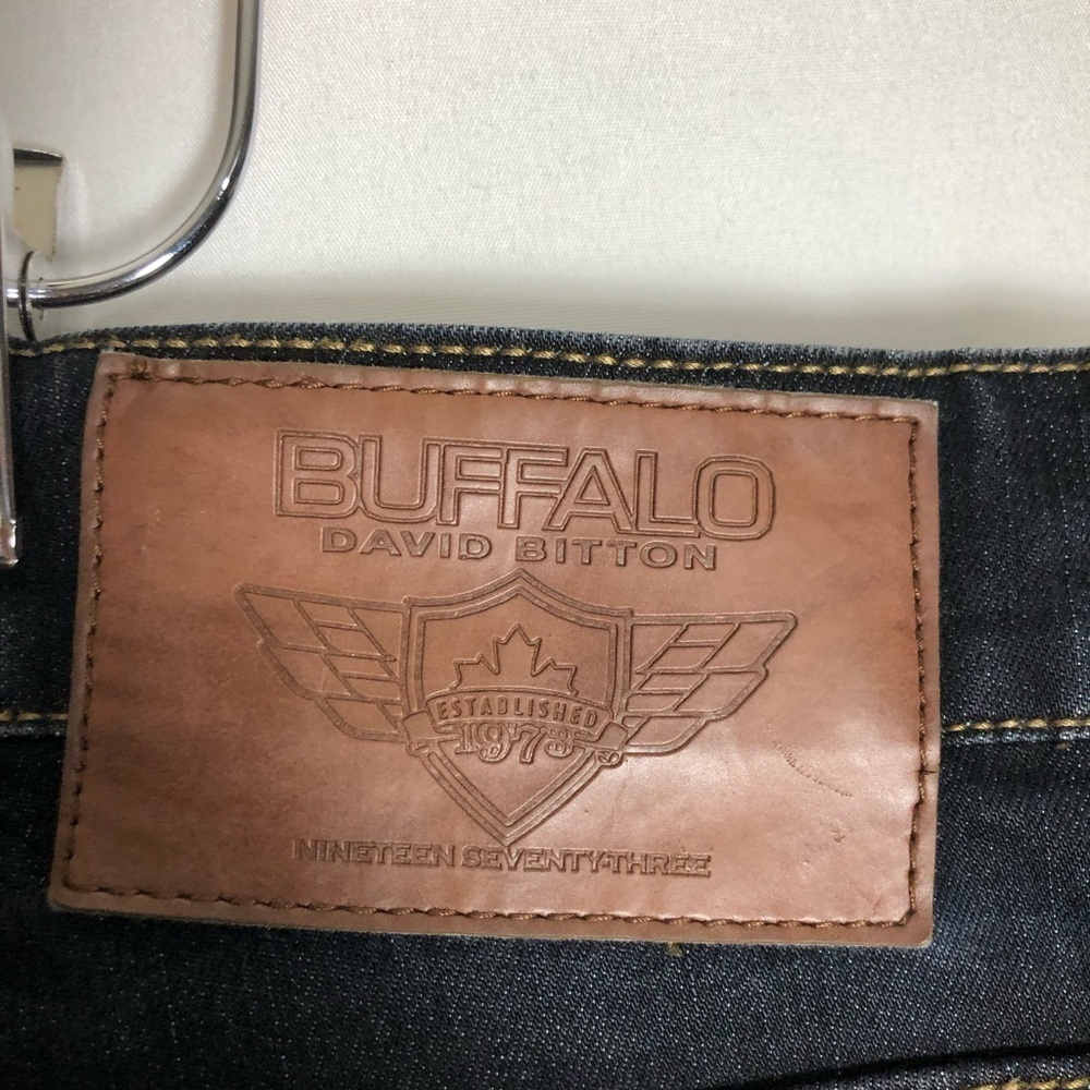 Men’s Buffalo Jeans. Slim Straight. 34/34. Like New. - Picture 3 of 9